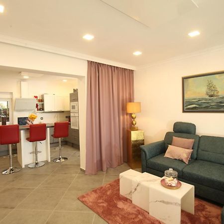Luxurious Seaview Apartment Sibenik Exterior photo