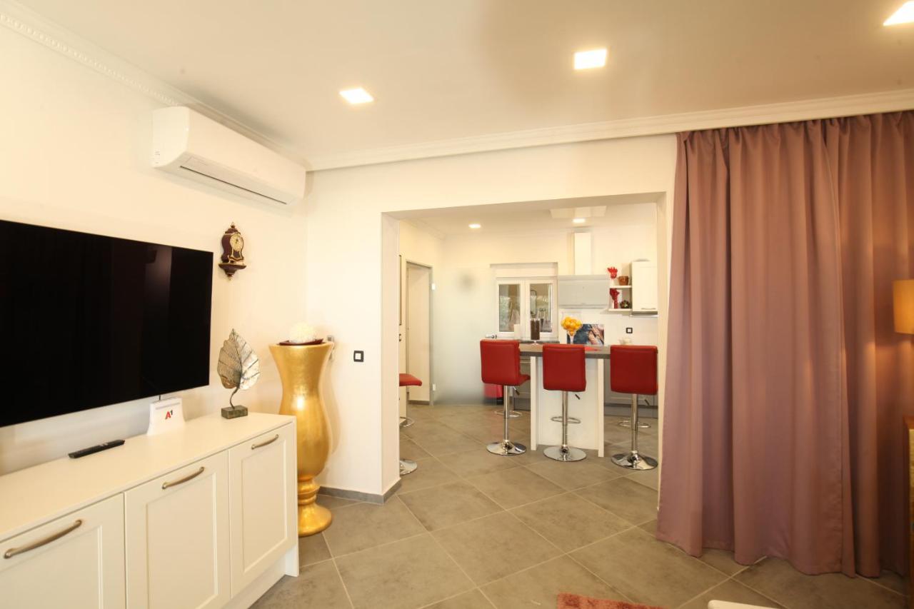 Luxurious Seaview Apartment Sibenik Exterior photo