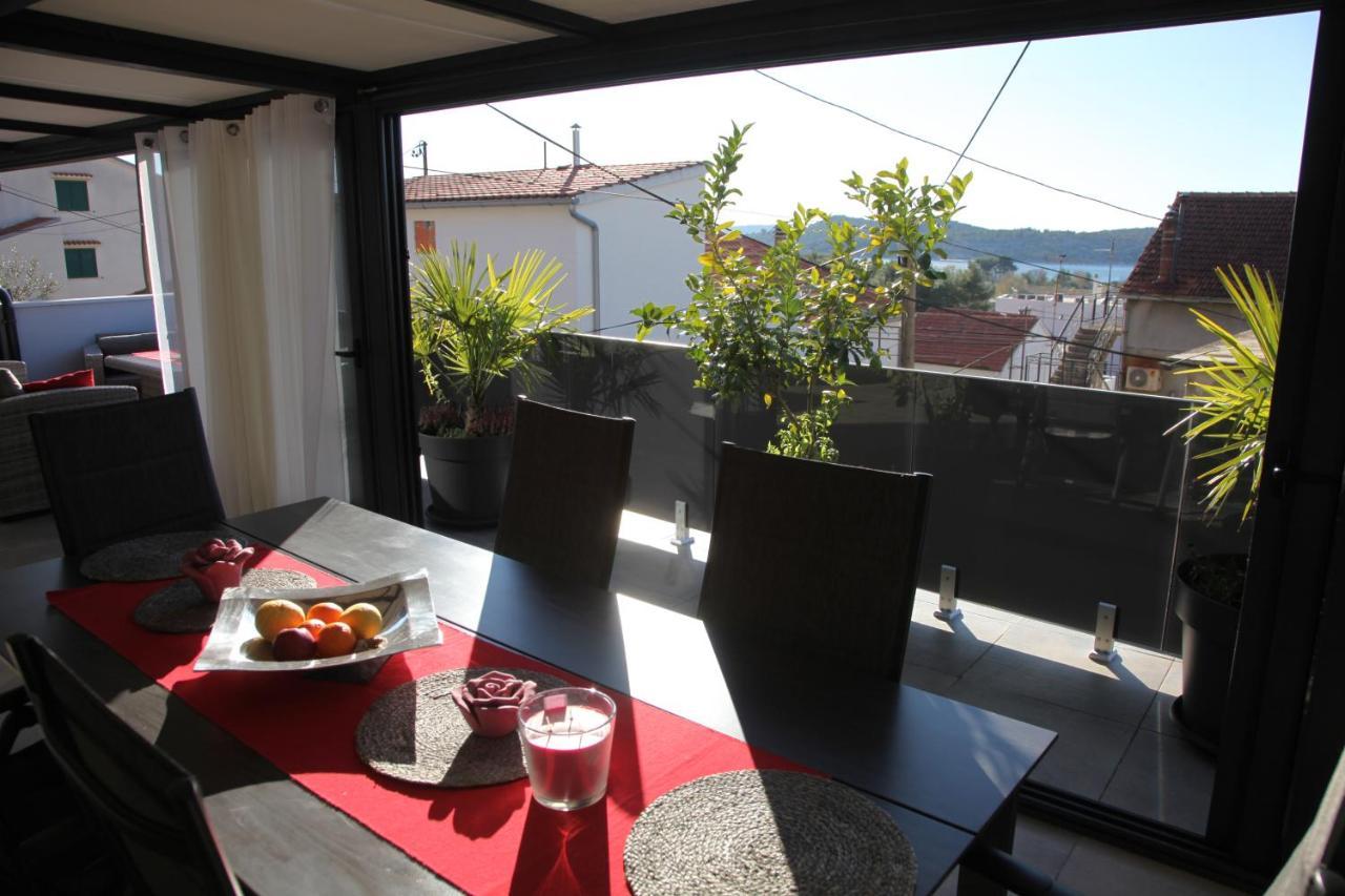 Luxurious Seaview Apartment Sibenik Exterior photo